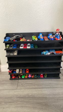 Hot wheels car display