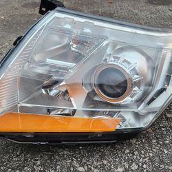 For 2010-2016 Cadillac SRX Halogen Projector Headlight Chrome - Driver Side Headlight