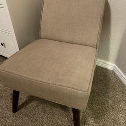 Accent Chair 