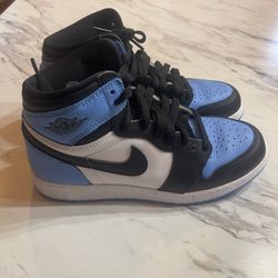 Jordan 1 High Unc 
