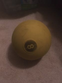 8 LB medicine ball