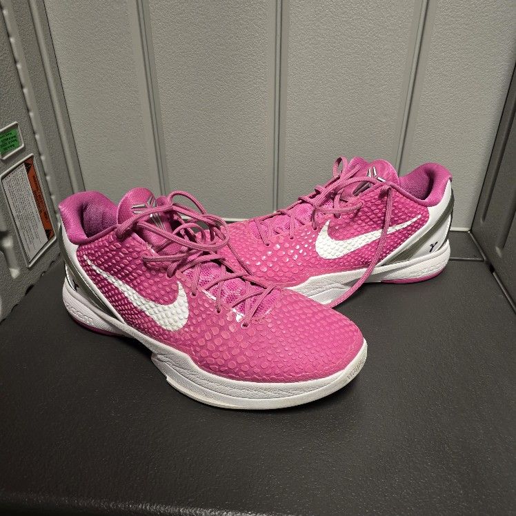 Kobe Think Pinks Basketball Shoes