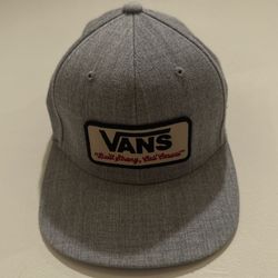 Grey Vans cap with red accents 