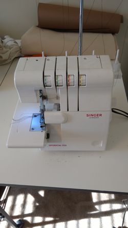 Singer surger machine