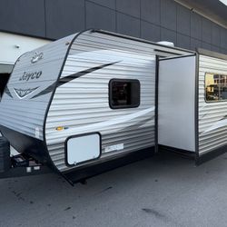 2020 Jayco Jay Flight Travel Trailer