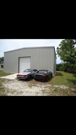 Steel building 40 x 40 ready to go set them on the floor building only serious buyer