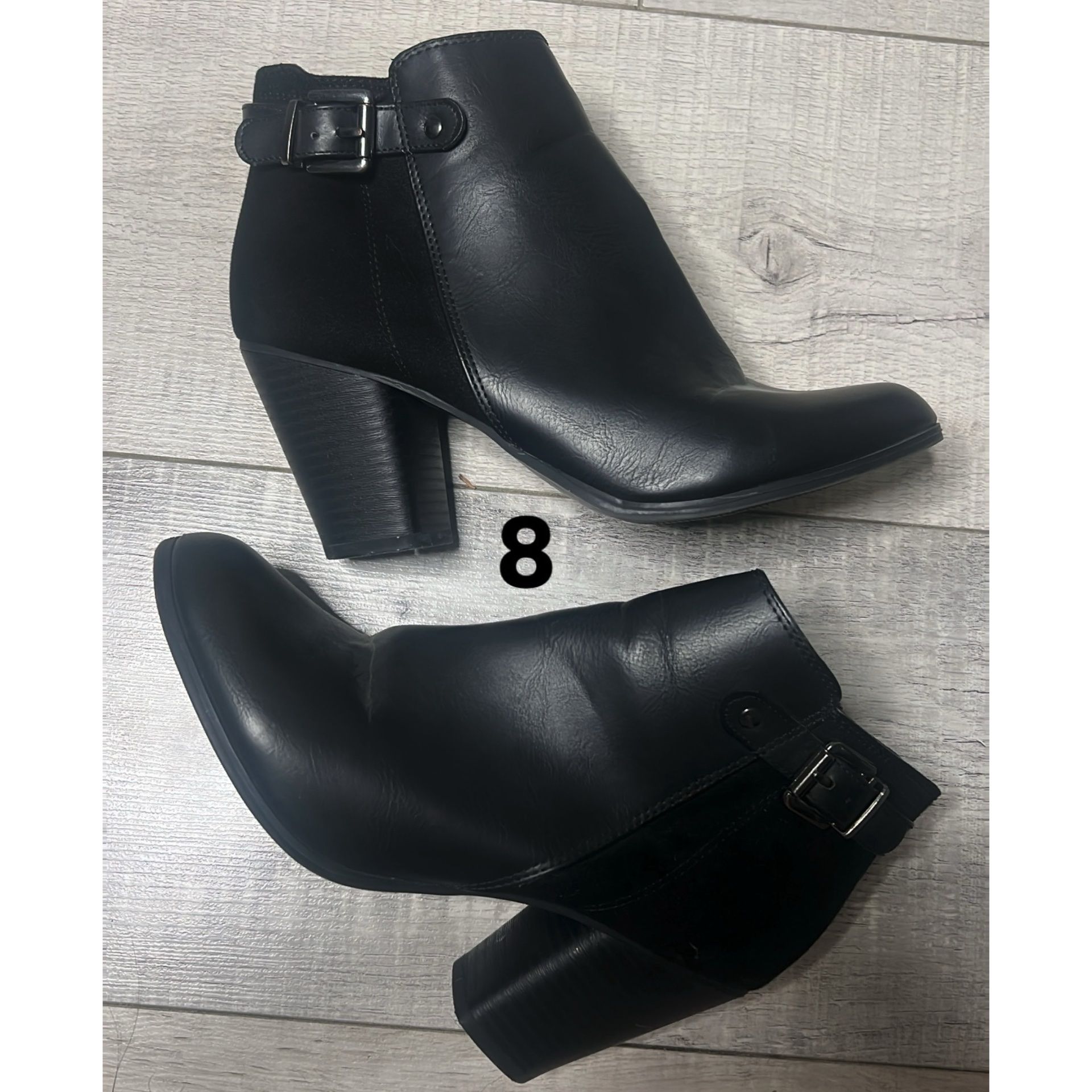 Women’s Black Shoes Size 8