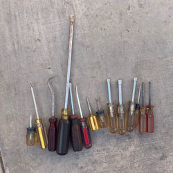 Craftsman and more Mixed Screwdriver Bundle