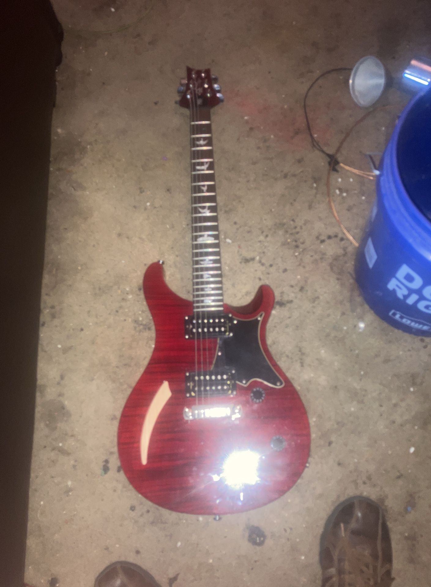 PRS Paul Reed Smith Custom SE Semi Hollow