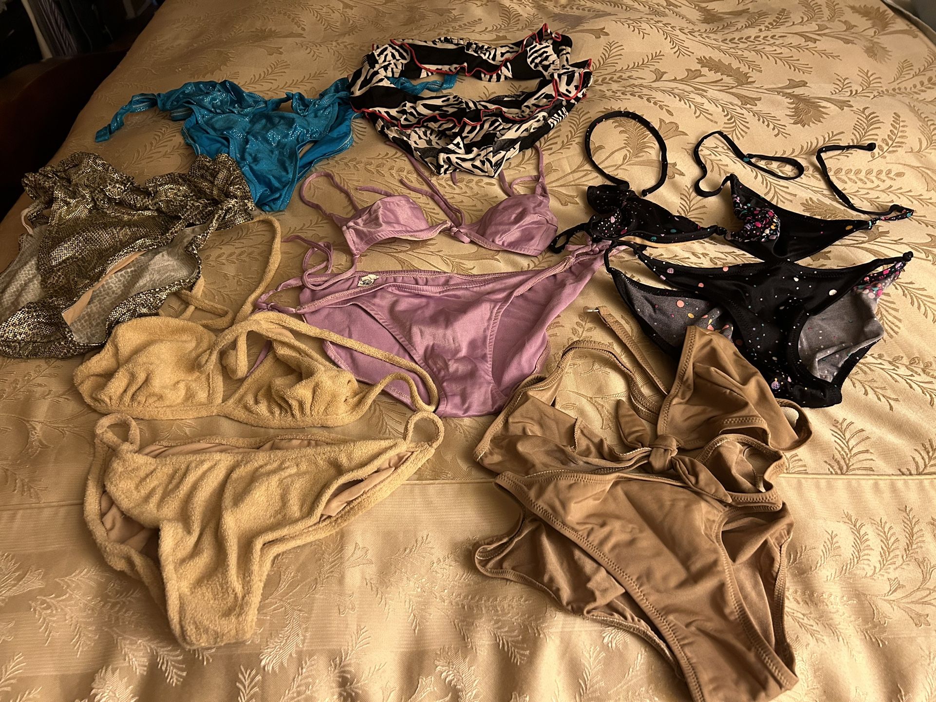 Vintage Bikinis