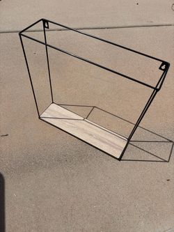 Black Metal Wire Wall Shelf with Wood Base