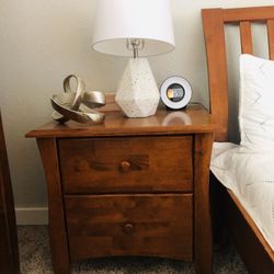 Night Stand (Solid Wood)