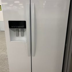 Whirlpool WRS571CIHZ 20.6 cu. ft. Side By Side Refrigerator  2E3