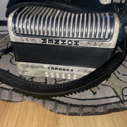 Hohner Corona 2 