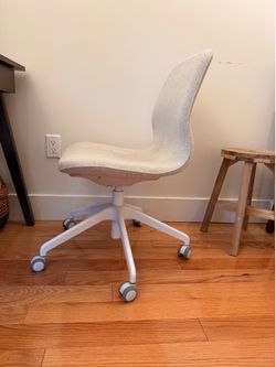 IKEA Desk Chair White