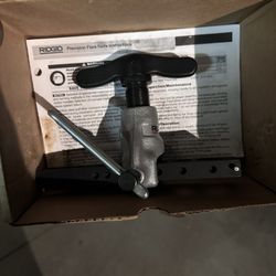 Rigid Precision Flare Tool