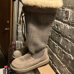 Ugg Winter Boots, Size 8