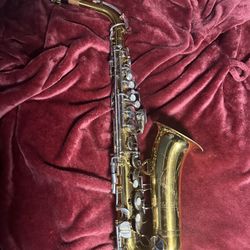King Cleveland Alto Saxophone 