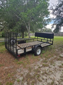 12x7 Trailer with hook and tool box