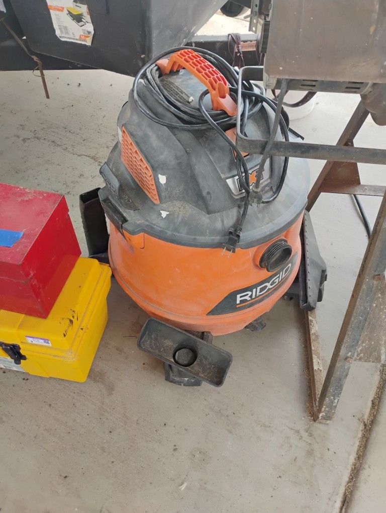 Rigid Wetshop Vacuum $30