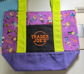 Trader Joe's Halloween Peanuts Tote Bag