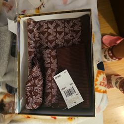 New Mkors New Hat Scarf