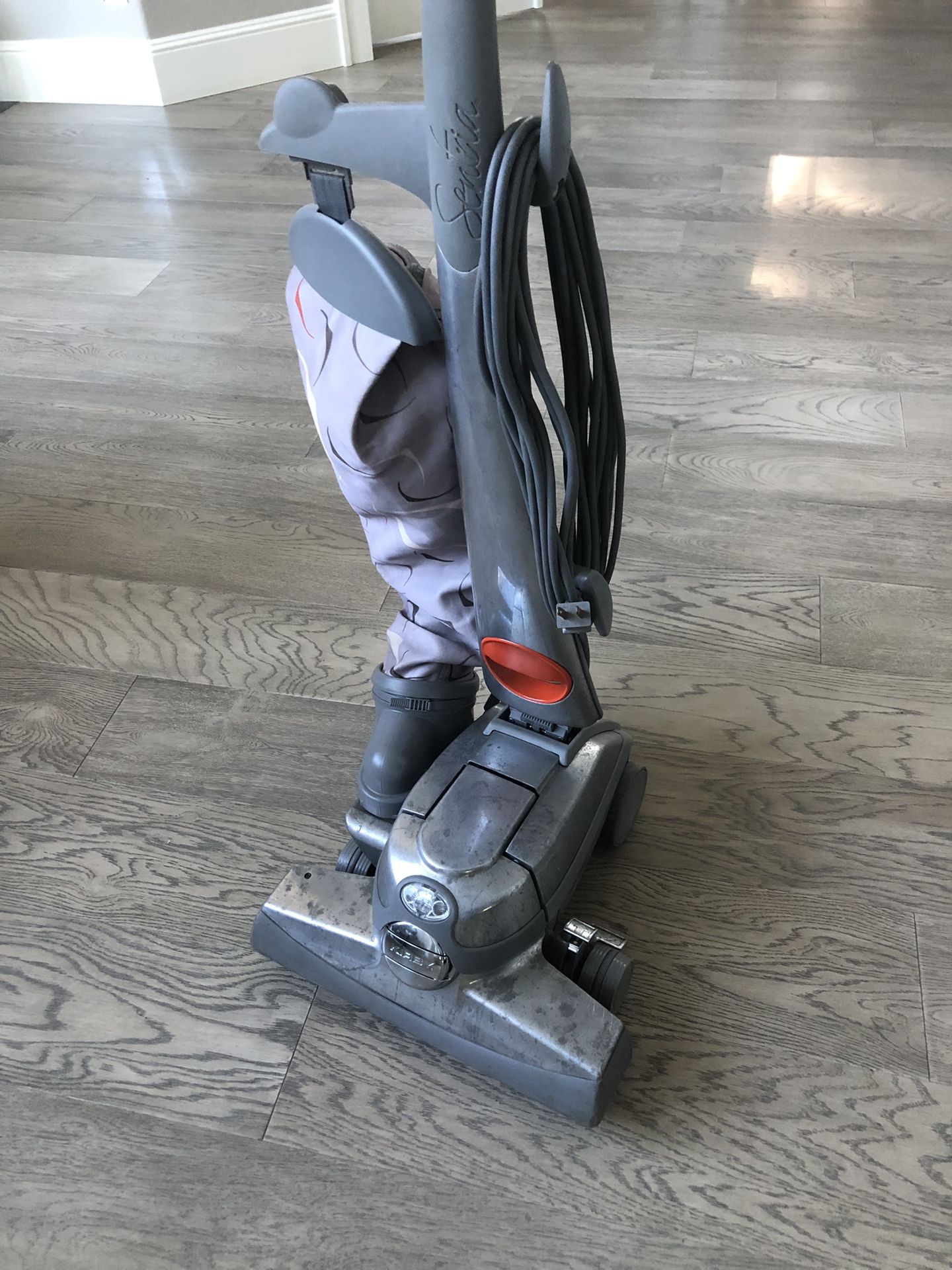 Kirby Vacuum Cleaner
