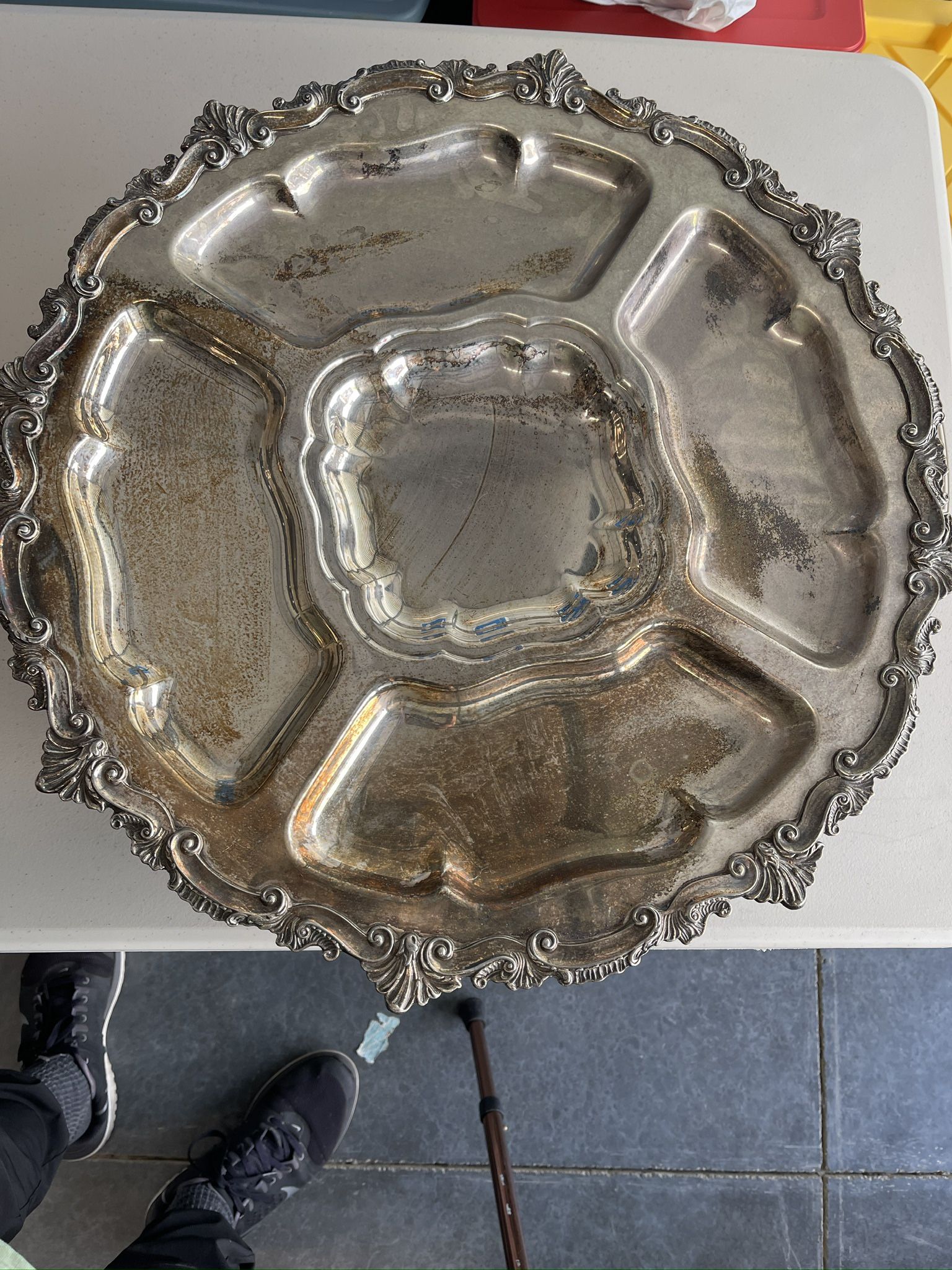 VINTAGE LARGE CENTER TABLE REVOLVING TRAY