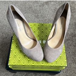 Gianni Bini Nude Suede Pumps Size 9