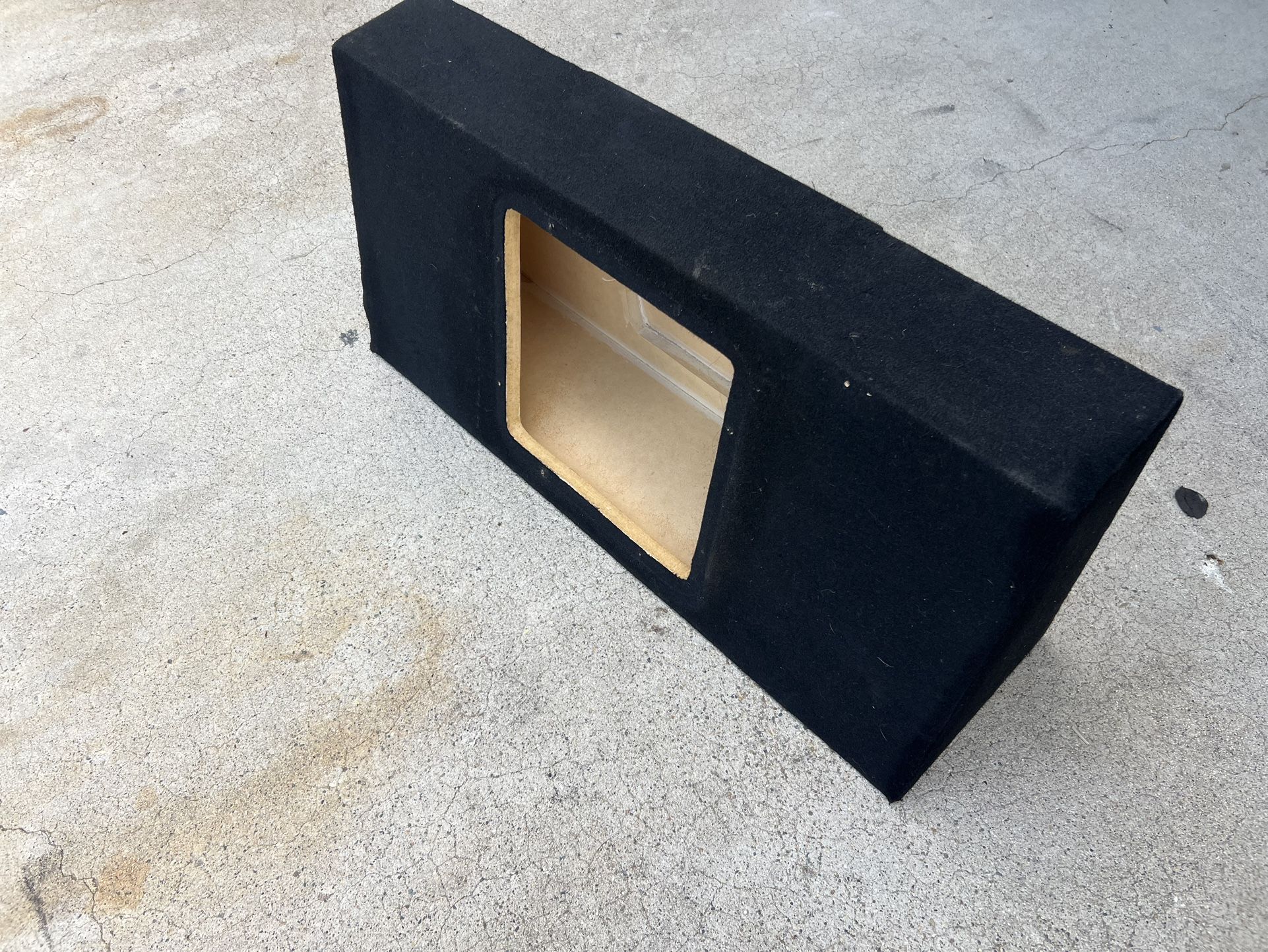 ($ 65 Firm) Single Cab L7 12 Sub Box For 1 L7( square sub)