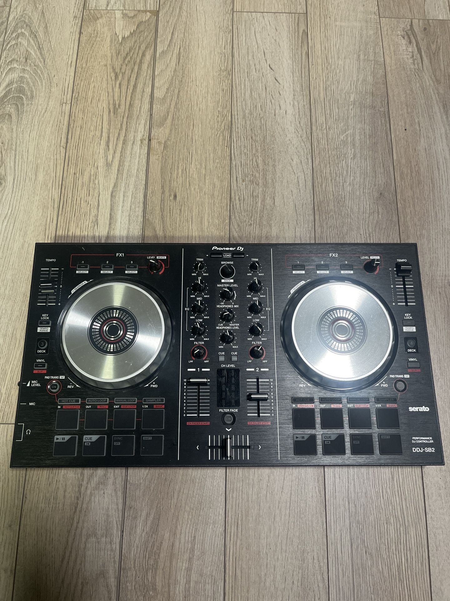 Pioneer DDJ-SB2 DJ Controller - Ready to Mix!