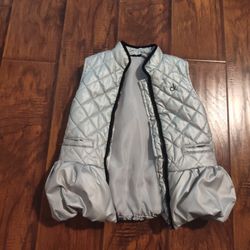 Girl Puffer Vest. Size 6