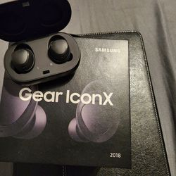 Samsung Gear IconX Like New Must See