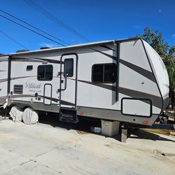 2017 forest wildcat slate edition T265BHX