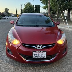 Elantra 