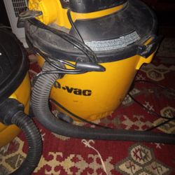 2 Pro Vac Vacuums 8 Gallons And 3-4 Gallons