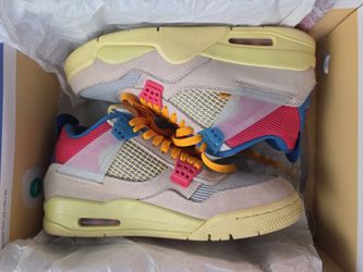 Jordan's 4s Unions Size 9.5 Men