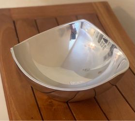Nambe Tri- Corner Bowl Brand New In Box Pristine Never Used