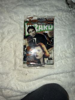 Wizard Magazine 52 - Dec 95 (Sealed) X-Files Spiderman Mini Comic. There is a small hole in plastic on bottom see pics 