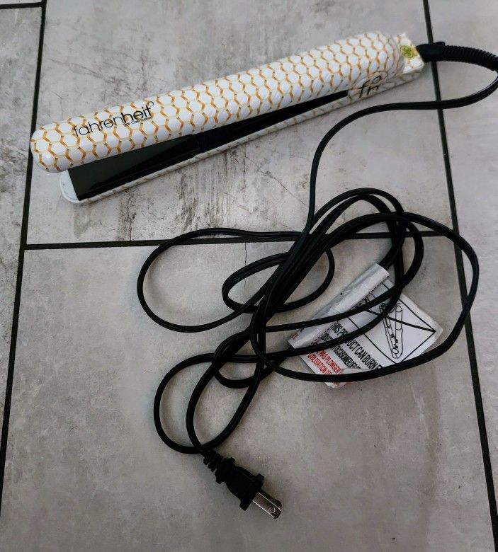 Fahrenheit Beehive Hair Straightener - Limited Edition