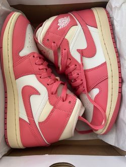 Nike Air jordan1 guava ice