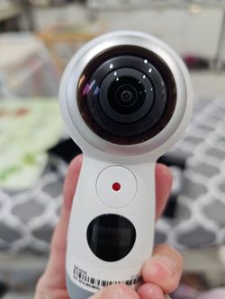 Never used Samsung Gear 360 camera, video recording at up to 4K resolution and 15mp high resolution images