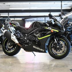 2023 SUZUKI GSXR1000