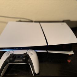 PLAYSTATION 5