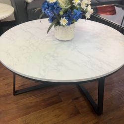 36” Round Coffee Table 