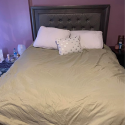 Gently used bedroom set