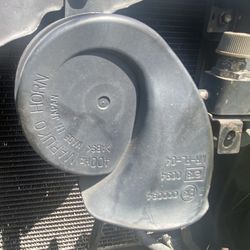 Horn Assembly | Lexus IS350 OEM 