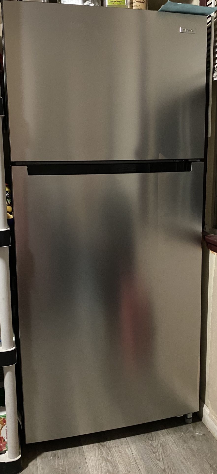 18cu Ft Vissani Refrigerator 