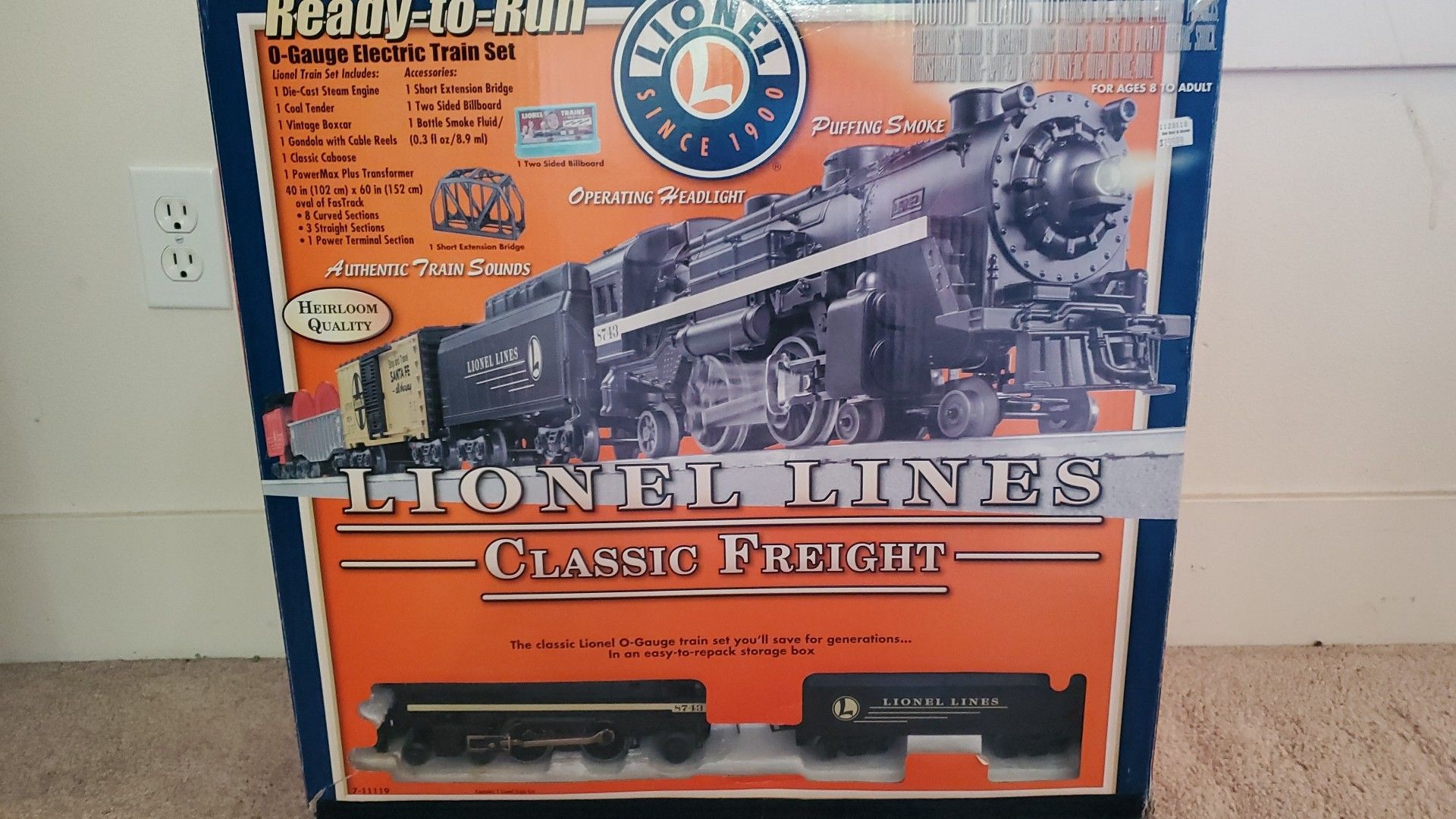 Lionel Lines Classic Freight Train