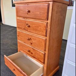 PINEWOOD 5 DRAWER DRESSER